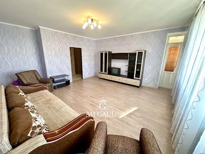 квартира за адресою Лазурна вул., 5 к10