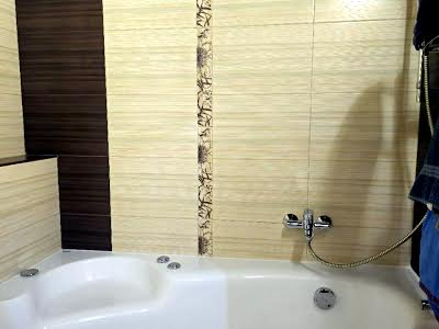 квартира за адресою Райдужний масив вул., 8