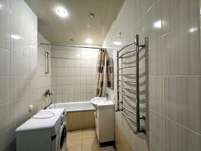 квартира за адресою 10-та Лінія вул., 19а