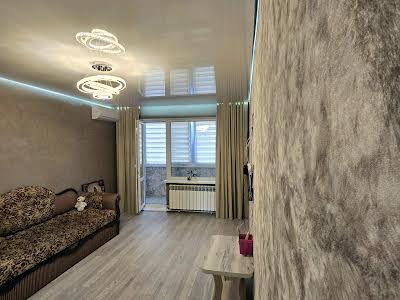 квартира за адресою Озерна вул. (Червоних Майовщиків), 35