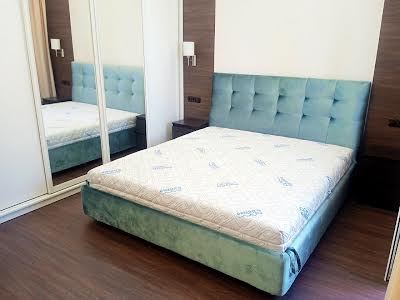 квартира за адресою Композитора Мейтуса вул., 4