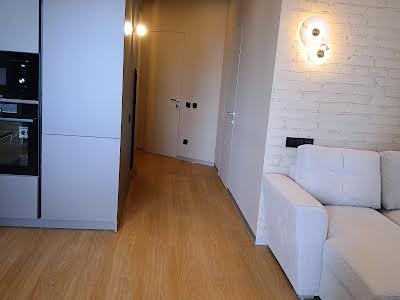 квартира за адресою Драгоманова вул., 31а