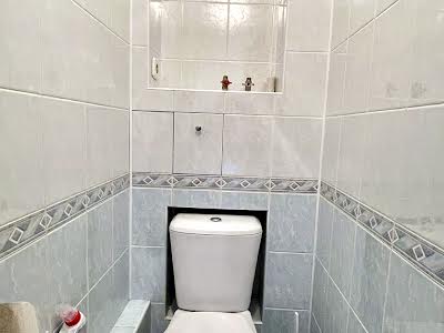 квартира за адресою Степана Бандери вул., 16