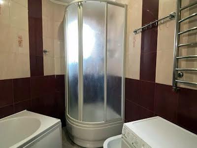 квартира за адресою Вашингтона Дж., 4А