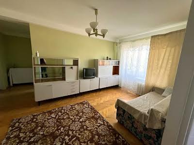 квартира за адресою Сергія Берегового вул. (Мартиросяна), 26