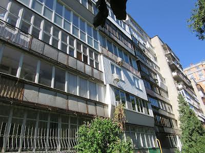 квартира по адресу Василия Тютюнника ул. (Анрі Барбюса), 5-Б