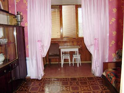 квартира за адресою Леоніда Бикова бульв., 4