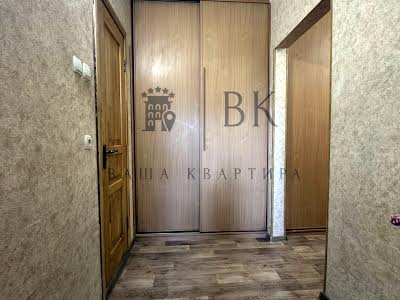 квартира за адресою Київ, Мілютенка вул., 17в