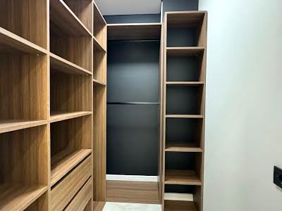 квартира по адресу Юліана Пелеша, 3