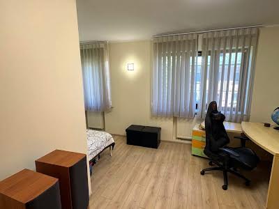 квартира за адресою Медової Печери вул. (), 19
