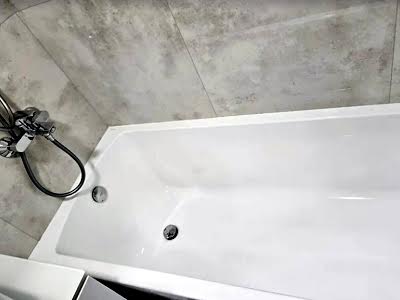 квартира за адресою Михайла Максимовича вул. (Онуфрія Трутенка), 28Е