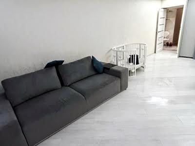 квартира за адресою Боголюбова вул., 6