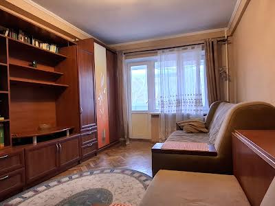 квартира за адресою Будівельників вул., 9