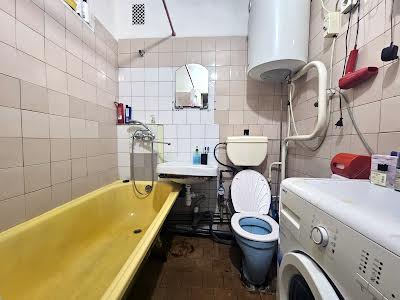 квартира за адресою Щаслива вул., 5