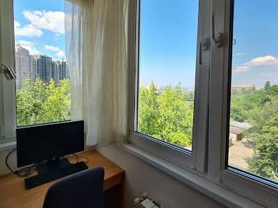квартира за адресою Академіка Ромоданова вул. (Пугачова), 11/15