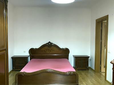 квартира за адресою Бабкіна пров., 12