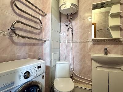 квартира за адресою Гната Юри вул., 3А