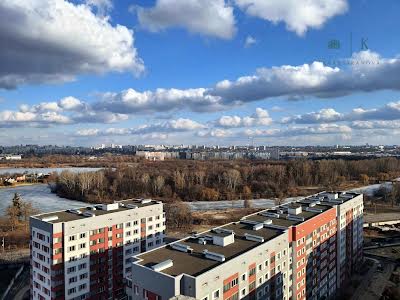 квартира за адресою Борткевича вул., 5