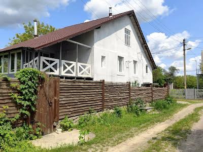 будинок за адресою Лугова