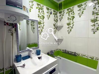 квартира за адресою Тинка, 16