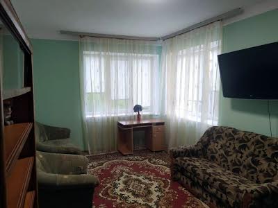 квартира за адресою Степана Смаль-Стоцького вул., 8
