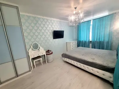 квартира по адресу Семьи Кульженков ул. (Дегтяренко Петра), 35