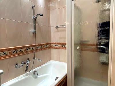 квартира за адресою Заньковецької вул., 8