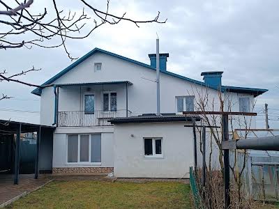 дом по адресу Вежова