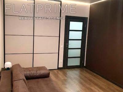 квартира за адресою Сім'ї Кульженків вул. (Петра Дегтяренка), 37