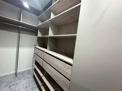 квартира за адресою Михайла Максимовича вул. (Онуфрія Трутенка), 24