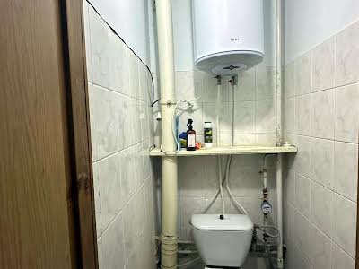 квартира за адресою Драгоманова вул., 14
