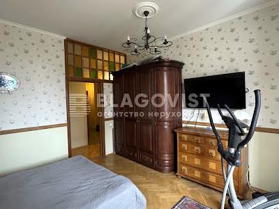 квартира за адресою Старонаводницька вул., 6-Б
