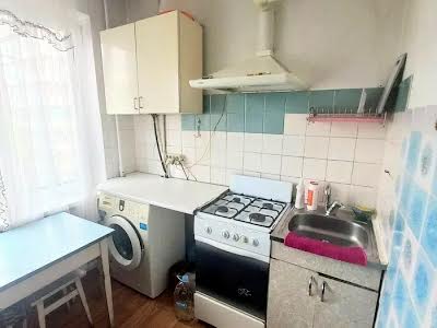 квартира за адресою Київ, Академіка Булаховського вул., 30-А