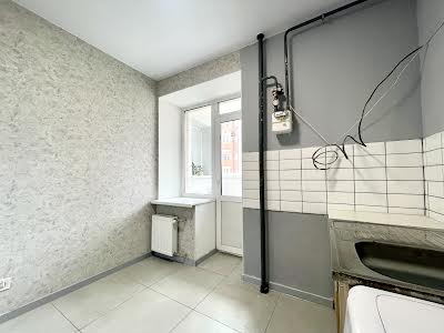 квартира за адресою Соборна вул., 107б