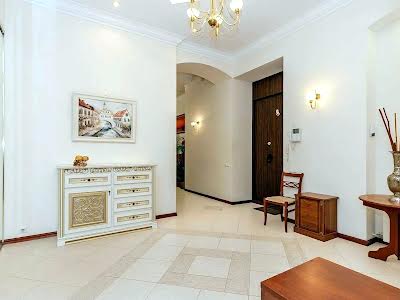 квартира за адресою Саксаганського вул., 58