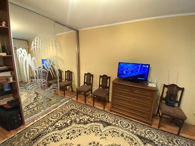 квартира по адресу Перемоги ул., 8/2