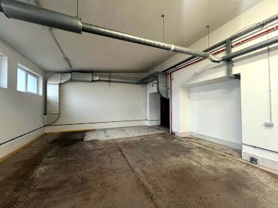 комерційна за адресою Юності вул., 120