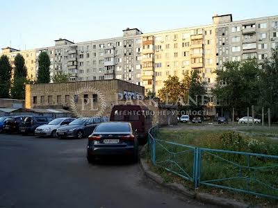 квартира за адресою Райдужна, 3б