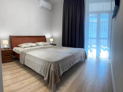 квартира за адресою Дмитрівська вул., 60/19