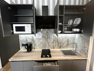 квартира по адресу Литературная, 10б