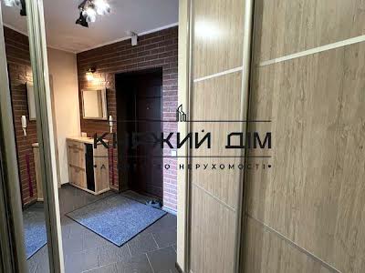 квартира за адресою Зарічна вул., 1-Б