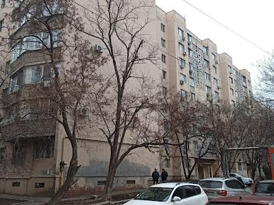 квартира за адресою Балківська вул., 25