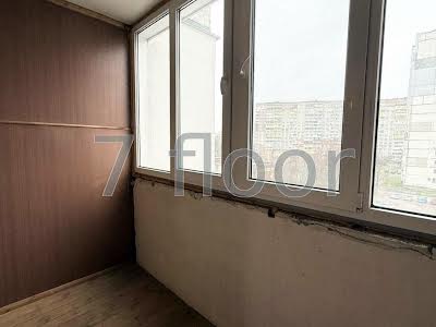 квартира по адресу Рональда Рейгана ул., 9г