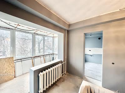 квартира за адресою Перемоги вул., 81а
