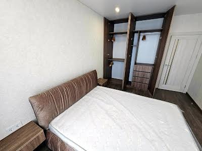 квартира за адресою Віктора Некрасова вул. (Північно-Сирецька), 10
