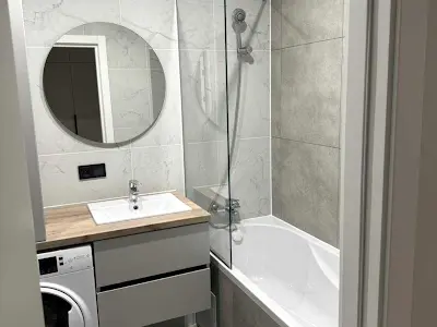 квартира за адресою Михайла Максимовича вул. (Онуфрія Трутенка), 28е
