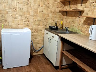 квартира за адресою Софії Русової вул., 3