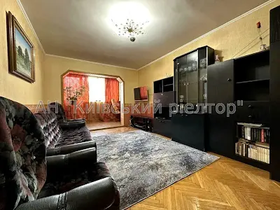квартира по адресу Ревуцкого ул., 29