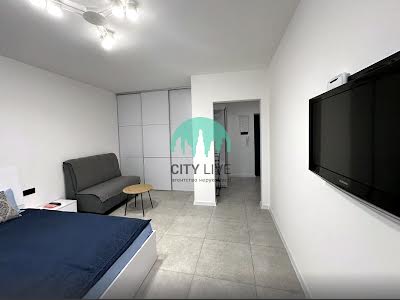 квартира по адресу Карпатська ул., 17б