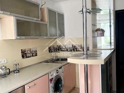 квартира за адресою Ветеранів Праці вул., 5